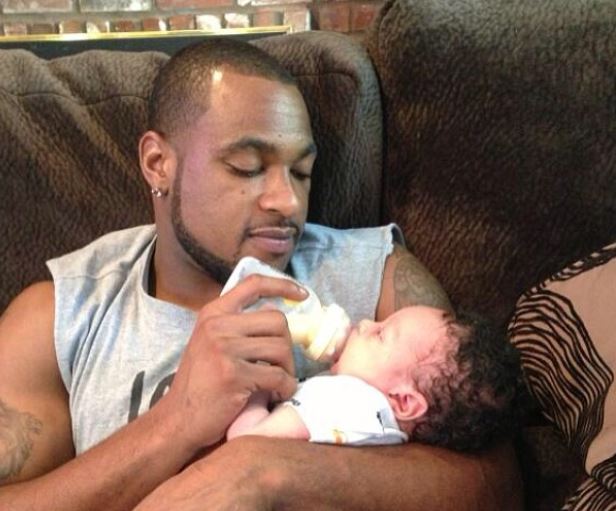 Percy Harvin with Children}}