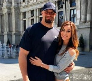 Lane Johnson and his wife Chelsea | Source:Twitter